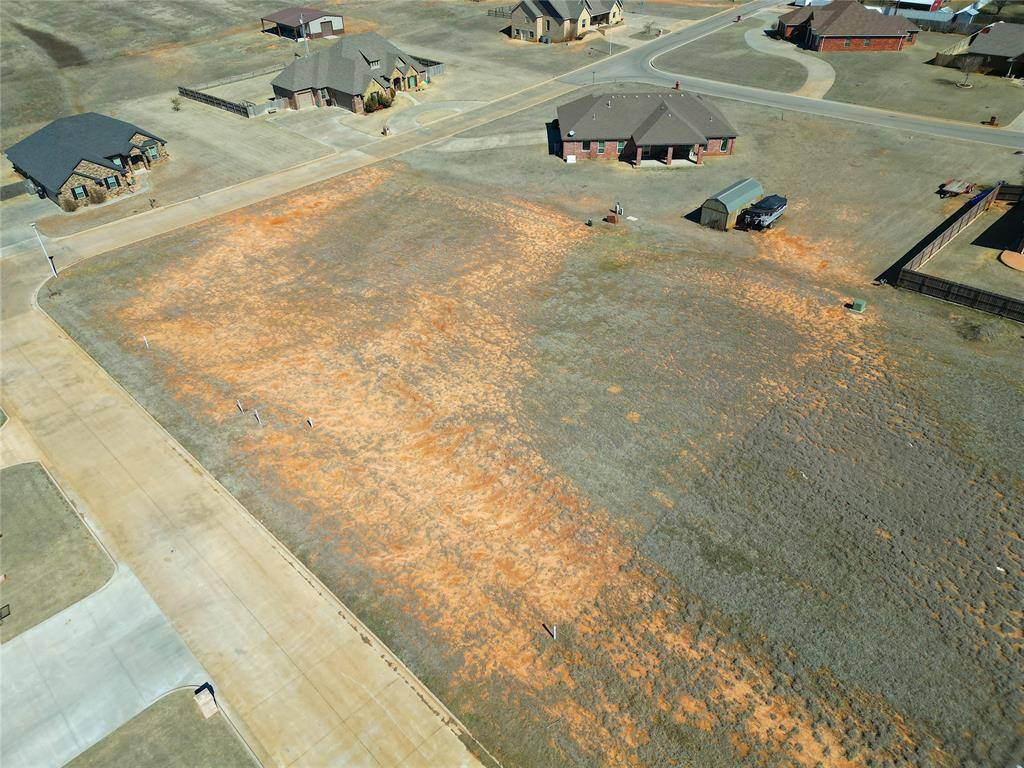 N Allison ST, Hinton, OK 73047