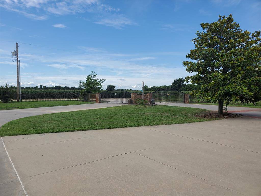 35502 Pecan Grove RD, Shawnee, OK 74804