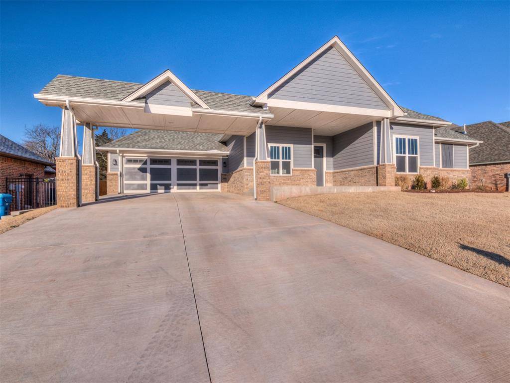 2425 RUMBLE LN, Edmond, OK 73034