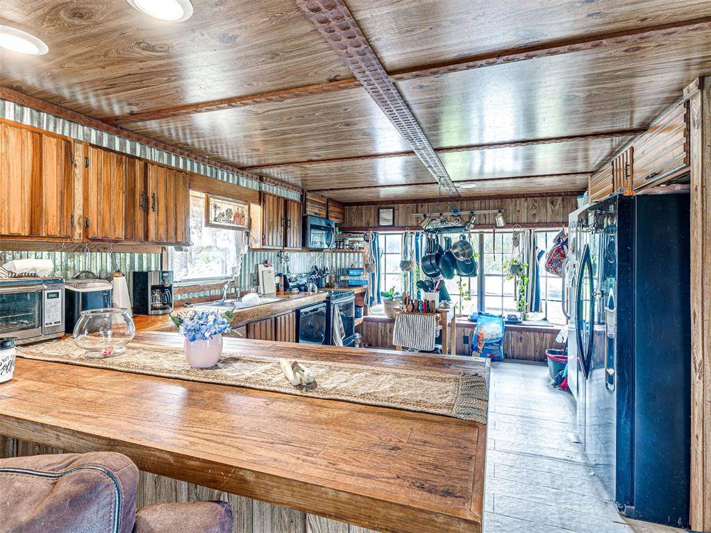 9115 Flat Armadillo RD, Lexington, OK 73051