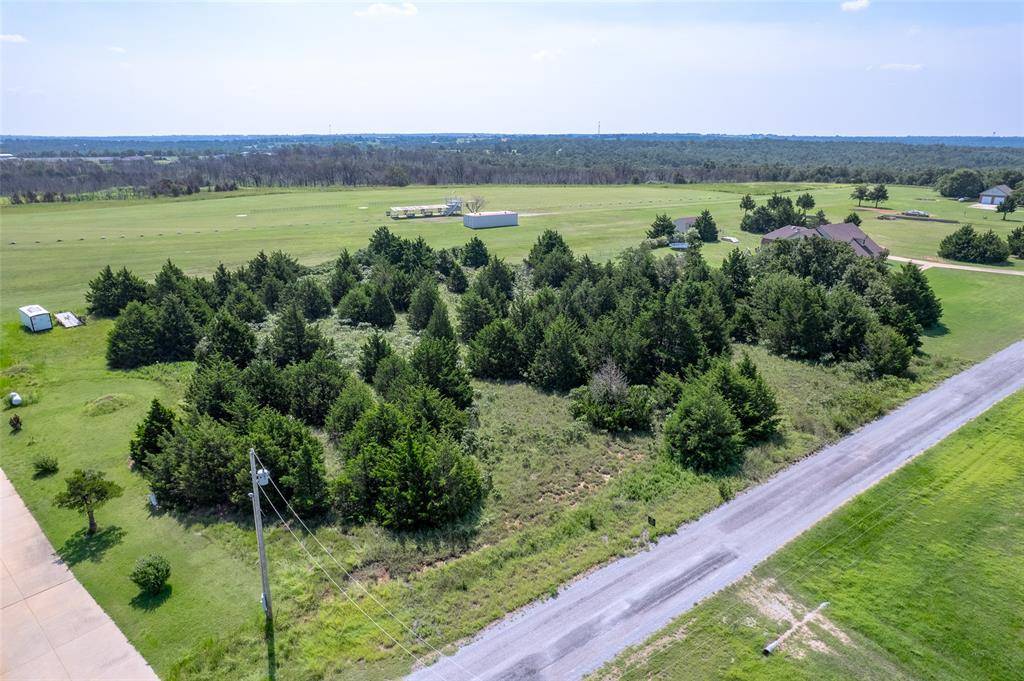 7550 Harvey RD, Guthrie, OK 73044