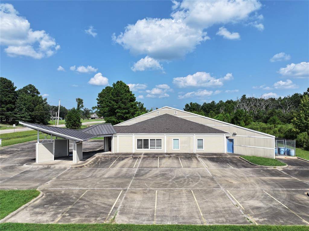1506 E Lincoln RD, Idabel, OK 74745
