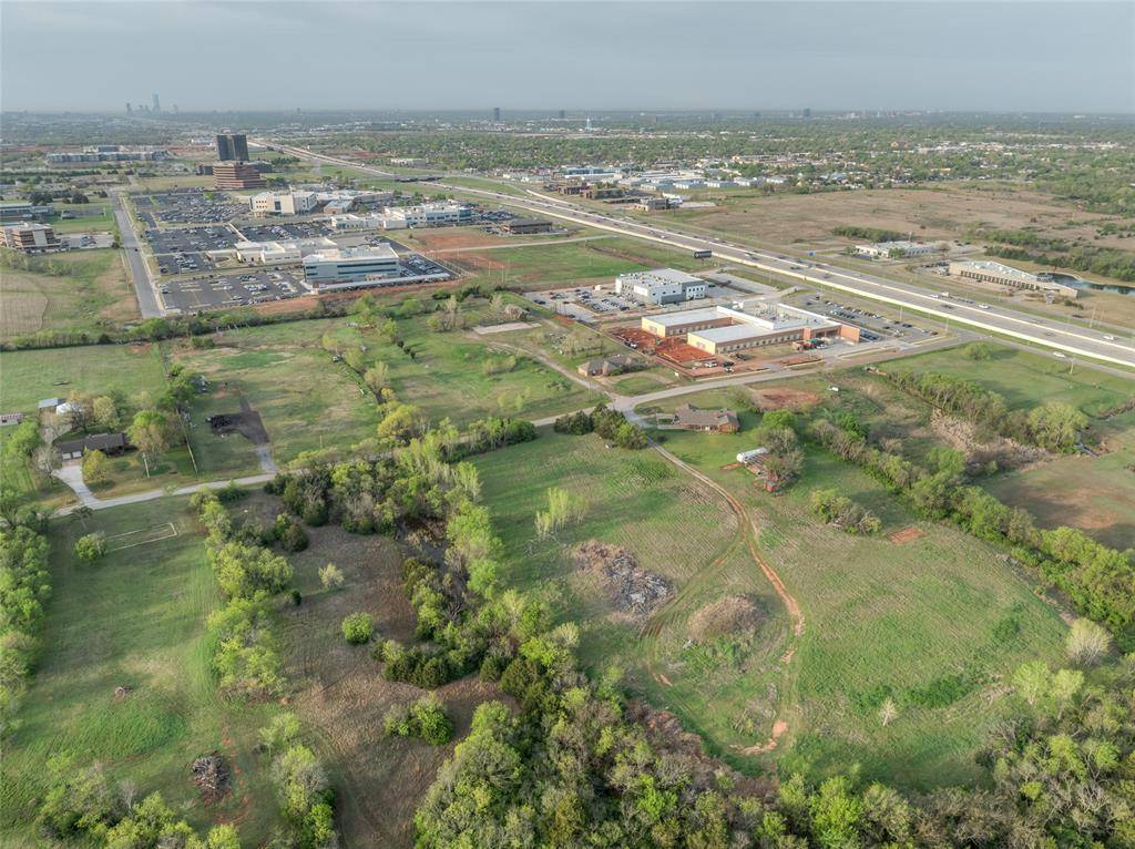 1 NE 102nd ST, Oklahoma City, OK 73114