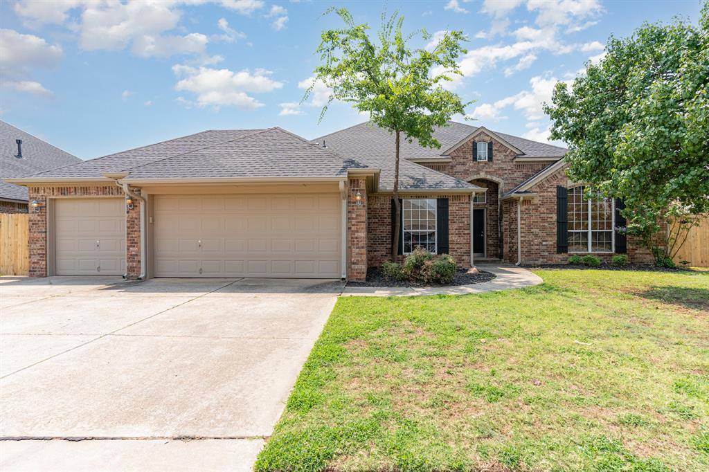 9208 SW 28th ST, Oklahoma City, OK 73128