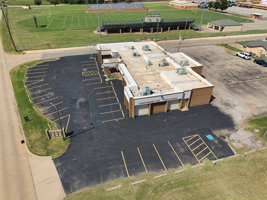 320 N Interstate Highway 35 Service Road, Moore, OK 73160