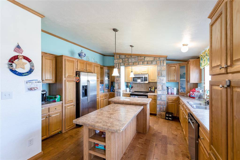 21238 Highway 73, Foss Lake, OK 73647