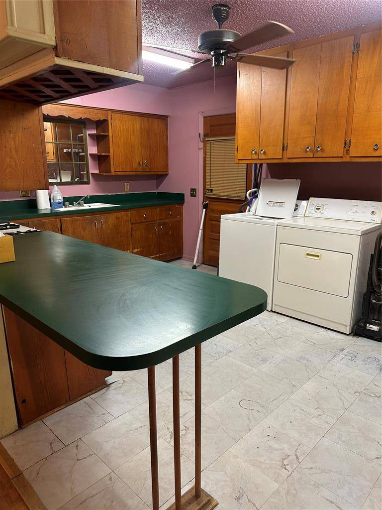 405 S Catherine ST, Pauls Valley, OK 73075