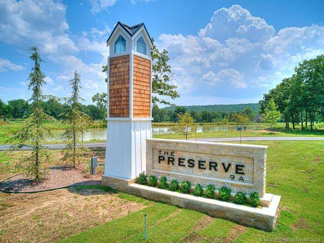 602 Pebble Ridge RD, Eufaula, OK 74432