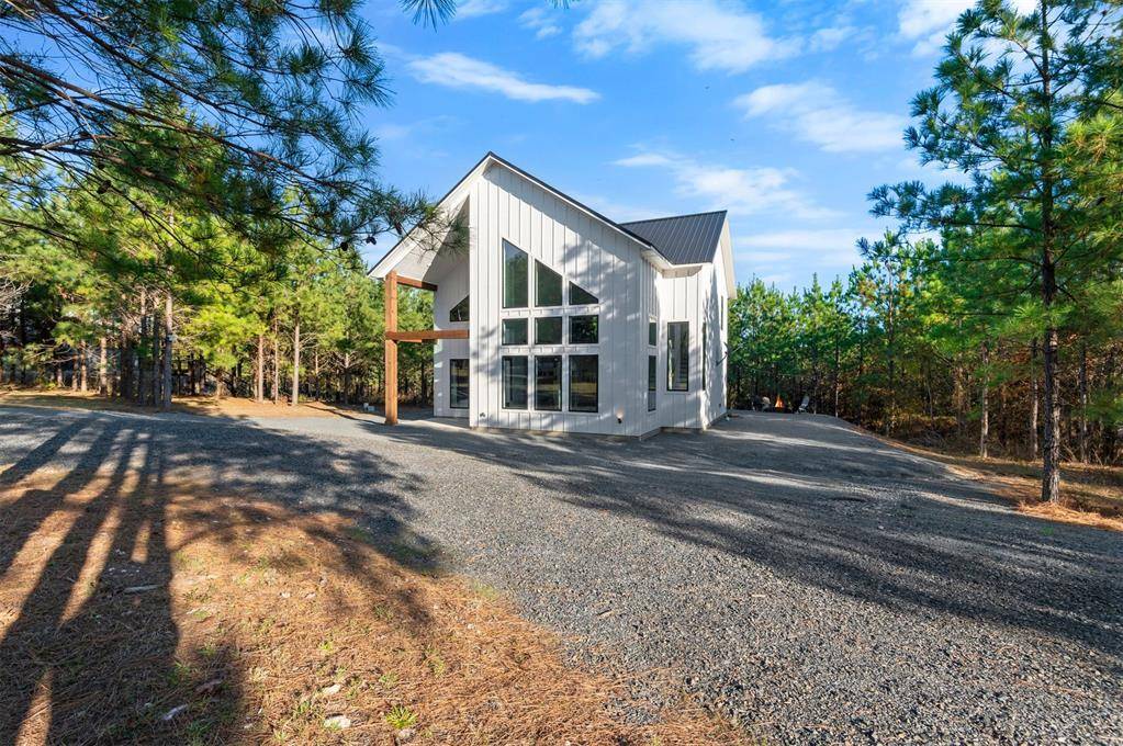 234 Sugarberry TRL, Broken Bow, OK 74728
