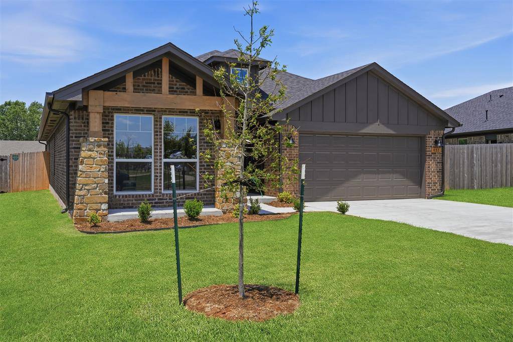 457 Vista DR, Yukon, OK 73099