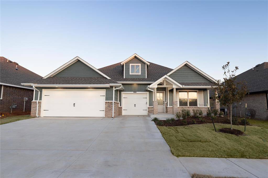 3104 Flycatcher LN, Yukon, OK 73099