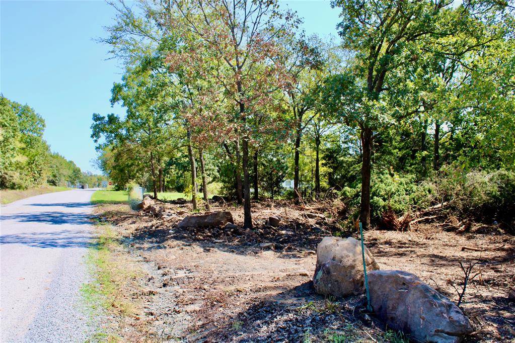 Pine DR, Stigler, OK 74462