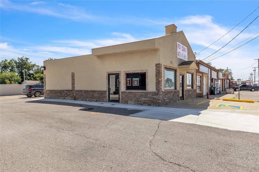 7106 NW 39th EXPY, Bethany, OK 73008