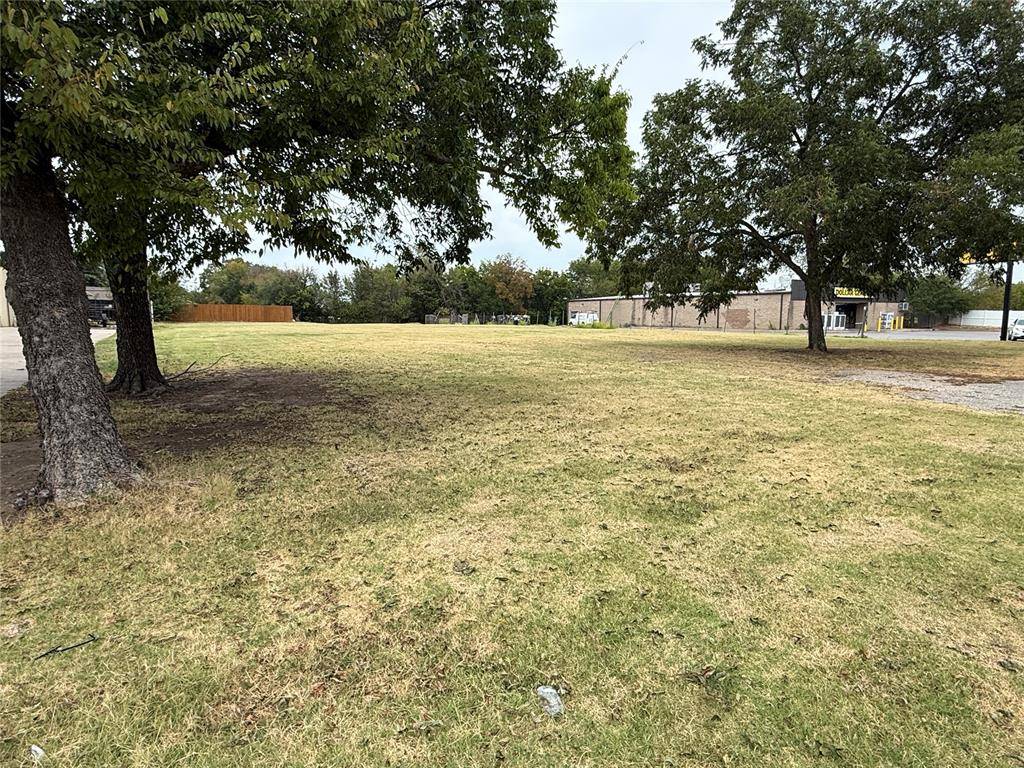 2226 E Highland (HWY 3E) ST, Shawnee, OK 74801