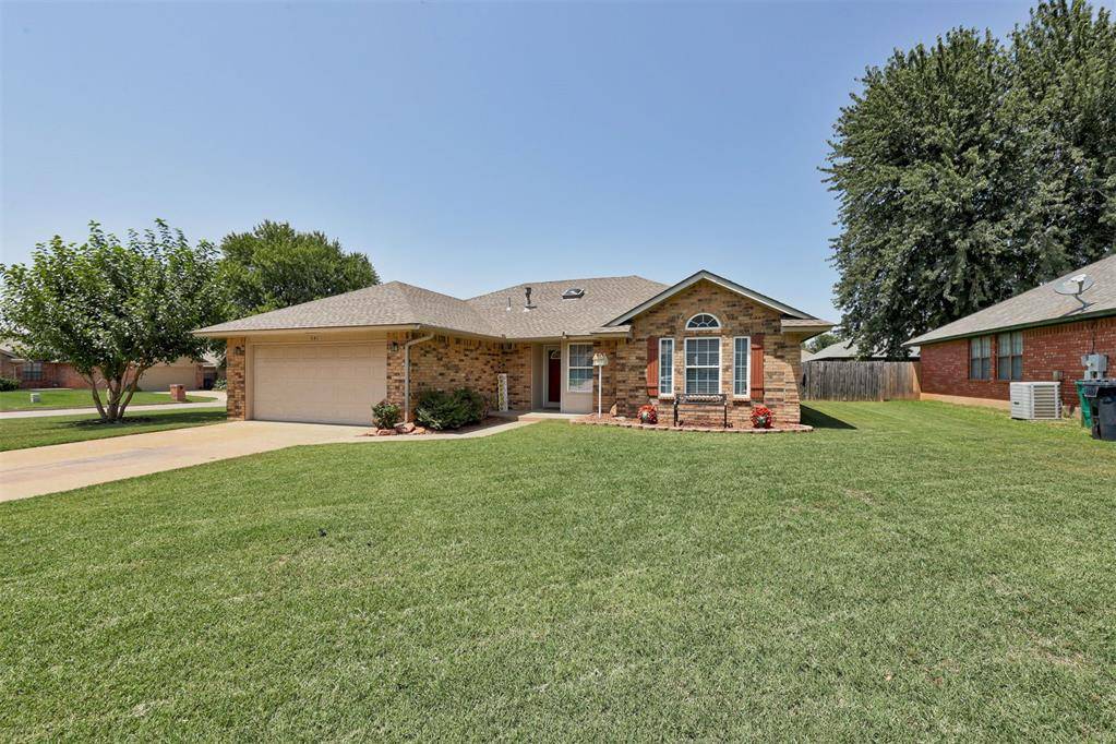541 NW 169th ST, Edmond, OK 73012