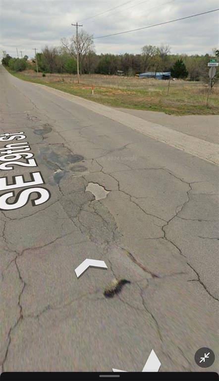 3020 Oakwood DR, Choctaw, OK 73020