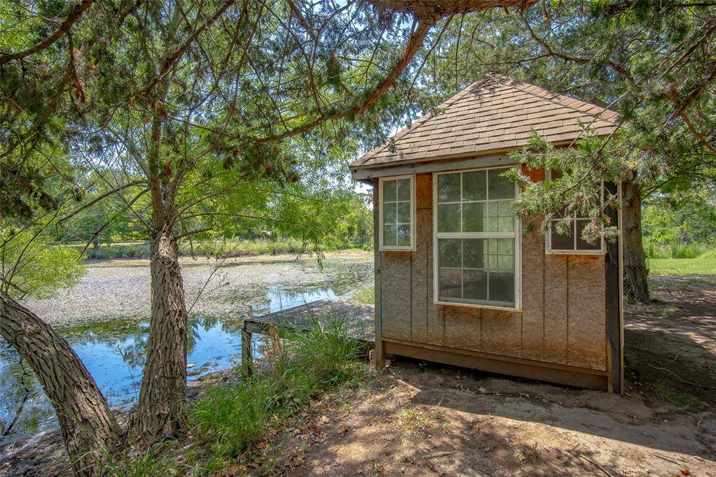 1011 Cedar DR, Blanchard, OK 73010