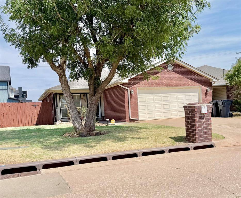 2545 Lynn LN, Oklahoma City, OK 73120