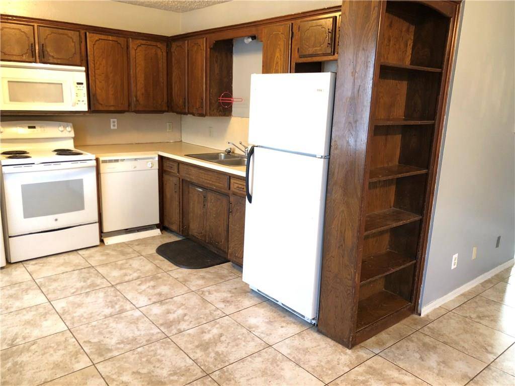 911 Delarice, Weatherford, OK 73096