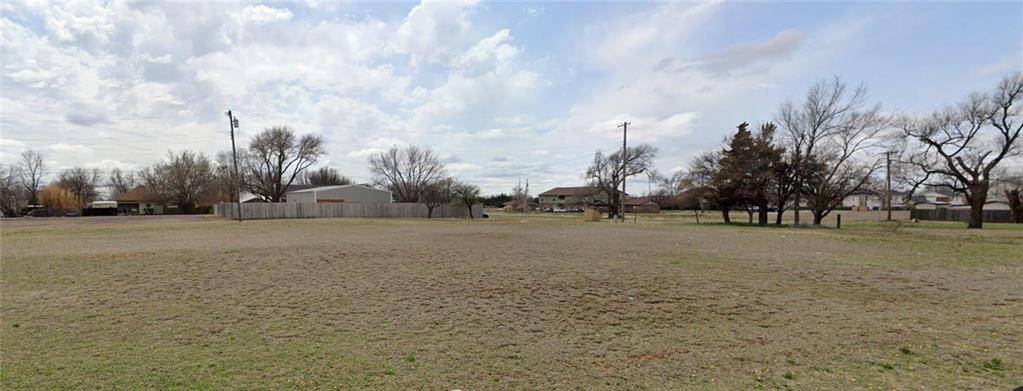 Broadway, Elk City, OK 73644