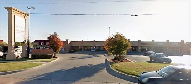 12404 N Mustang RD, Yukon, OK 73099