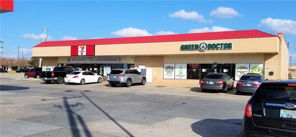 12000 S Western AVE #B, Moore, OK 73170