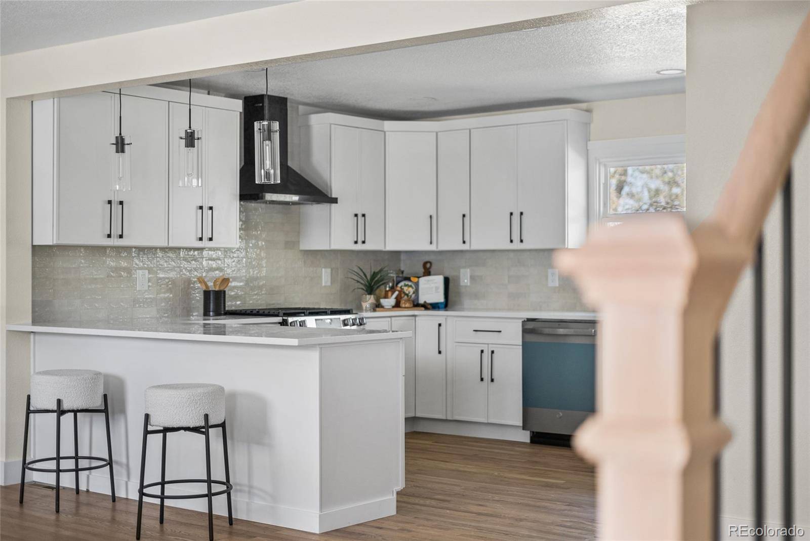 1375 W Hinsdale DR, Littleton, CO 80120