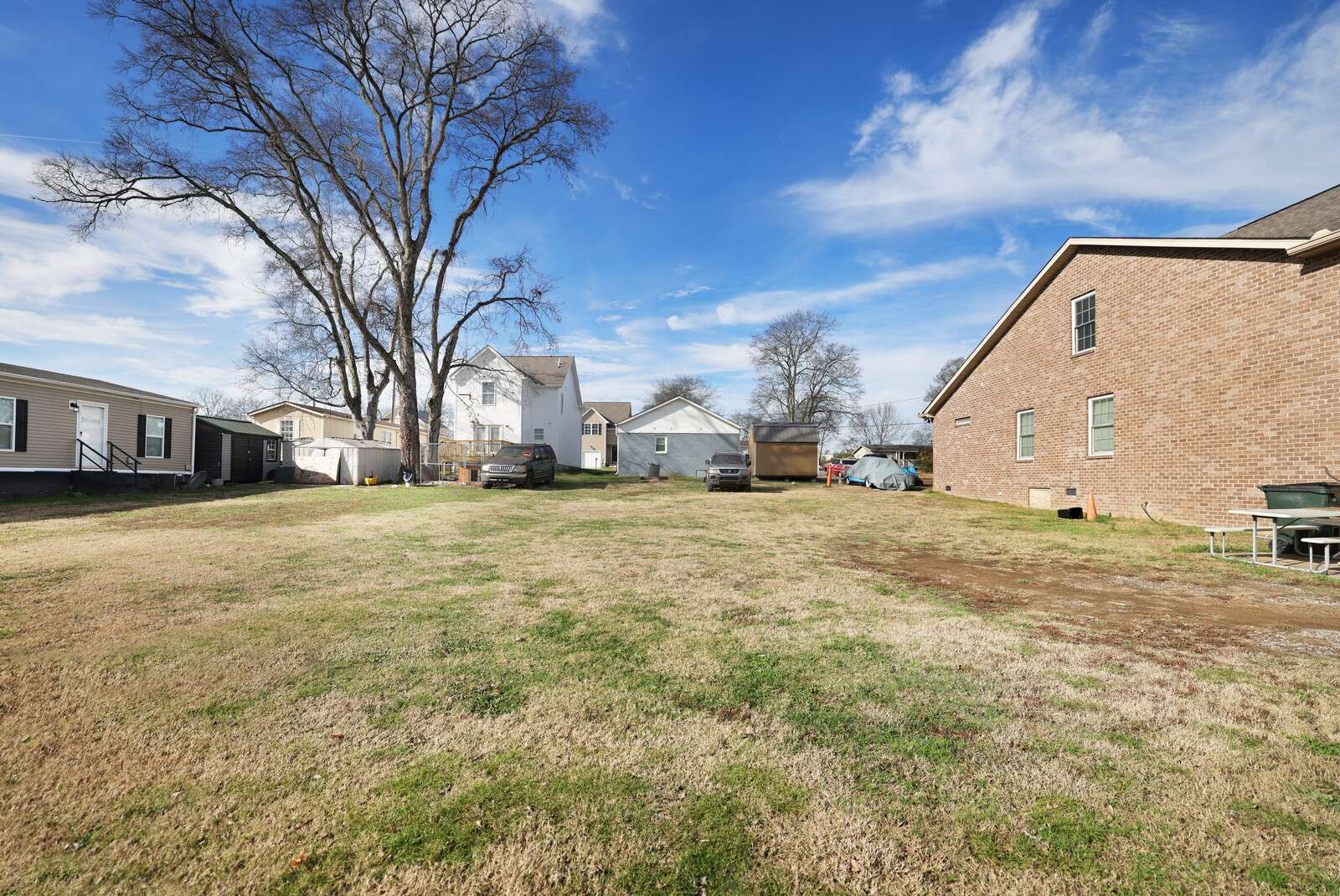 172 S Maple Ave, Gallatin, TN 37066