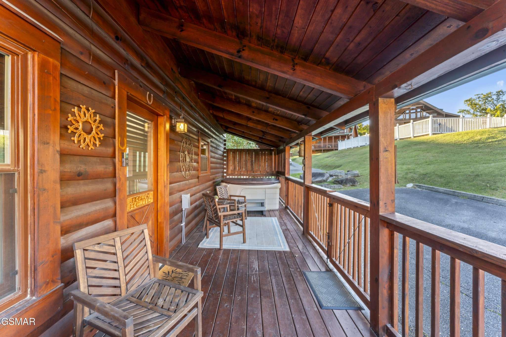 526 Blackberry Ridge Way, Pigeon Forge, TN 37863