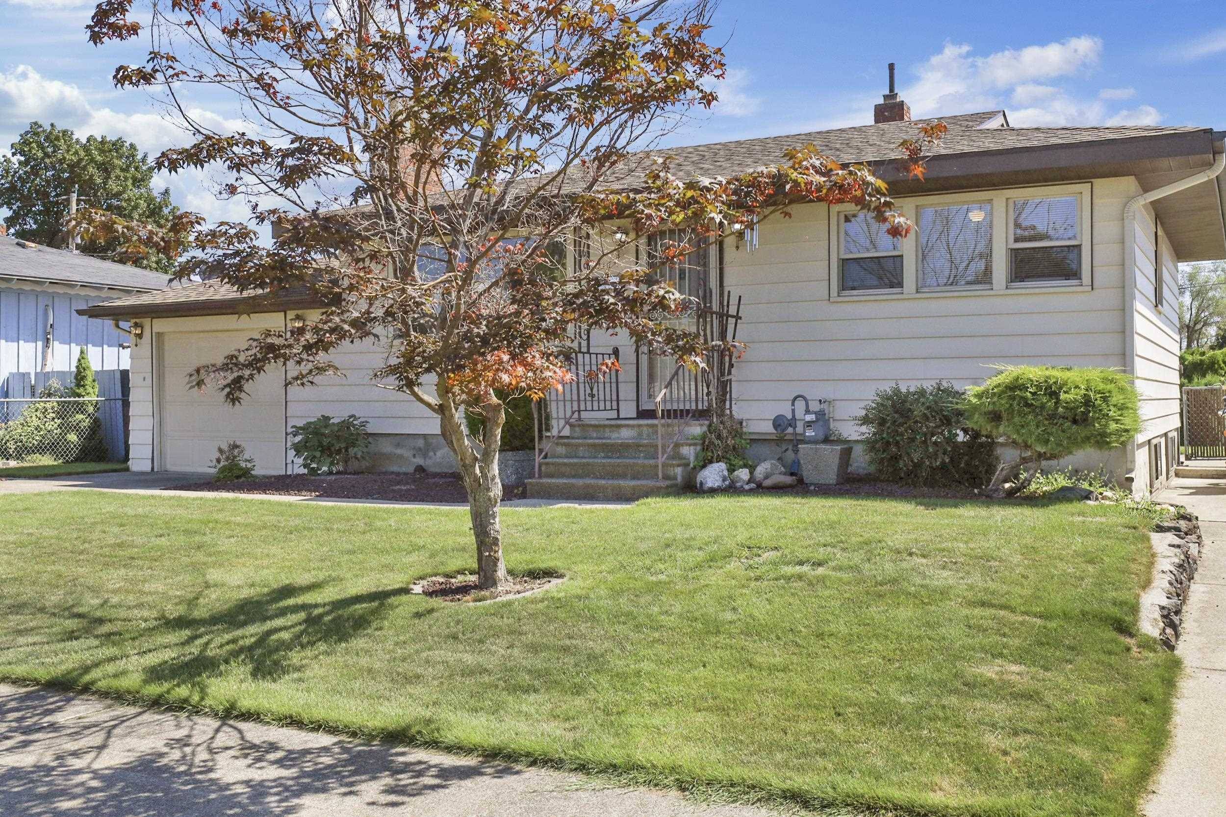 3718 E Carlisle Ave, Spokane, WA 99217