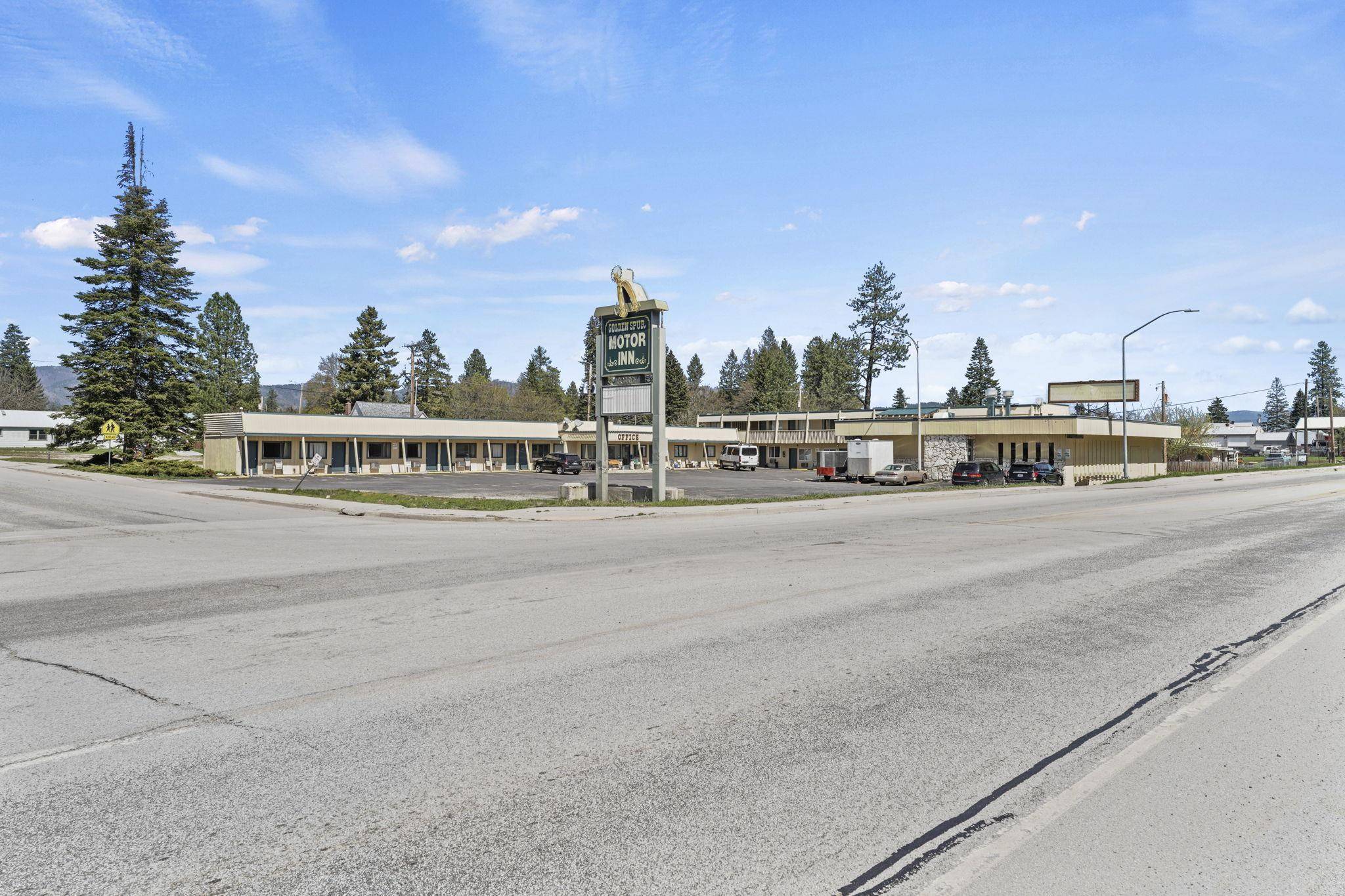 924 W Highway 2 Hwy, Newport, WA 99156