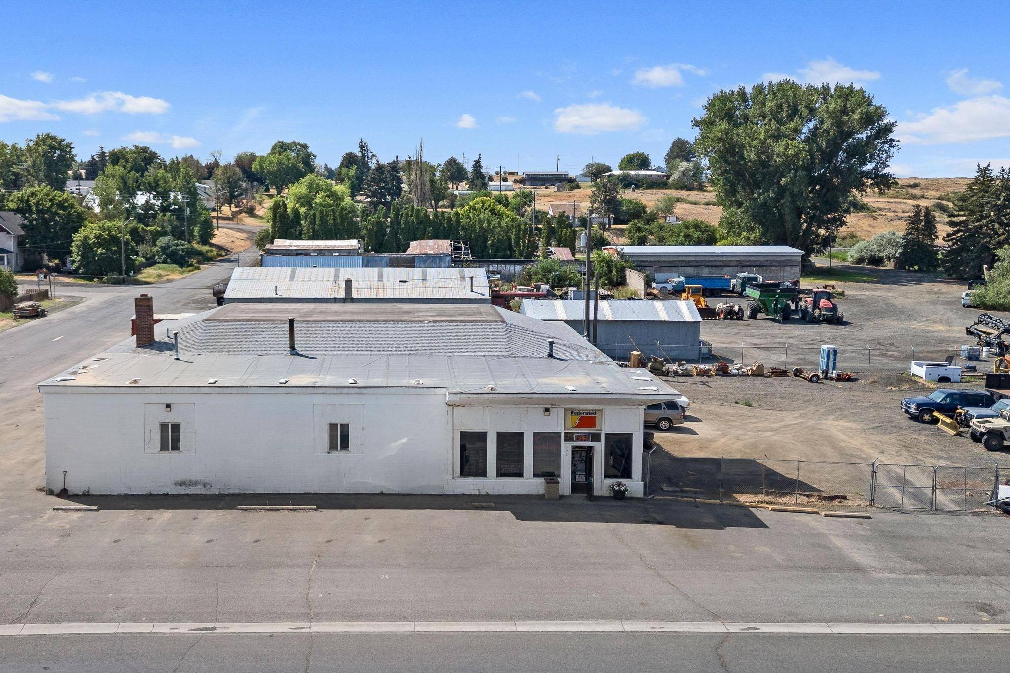 502 W Main St, Harrington, WA 99134