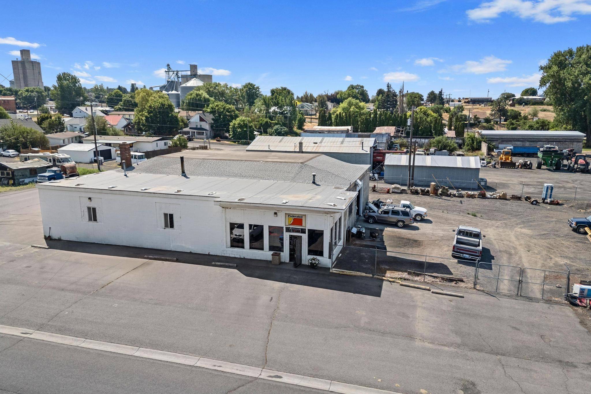 502 W Main St, Harrington, WA 99134