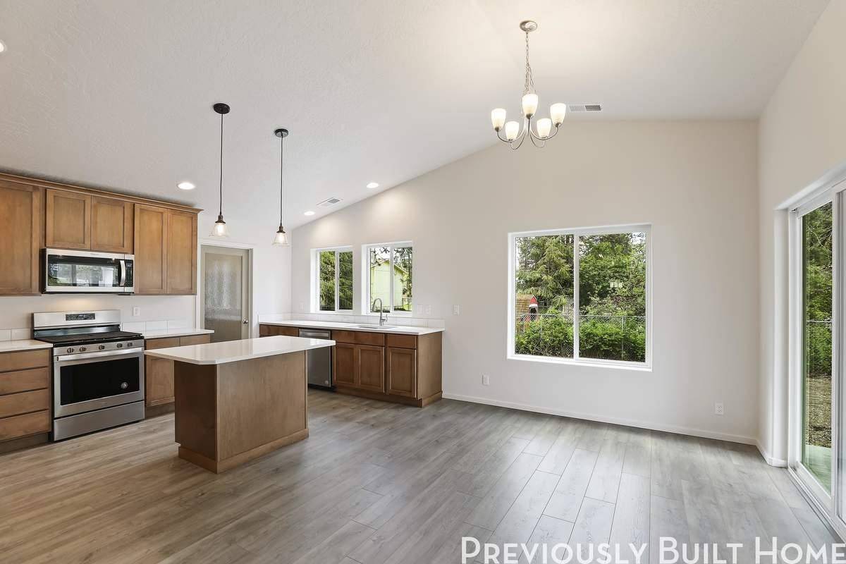 18717 E Riverside St, Spokane Valley, WA 99016