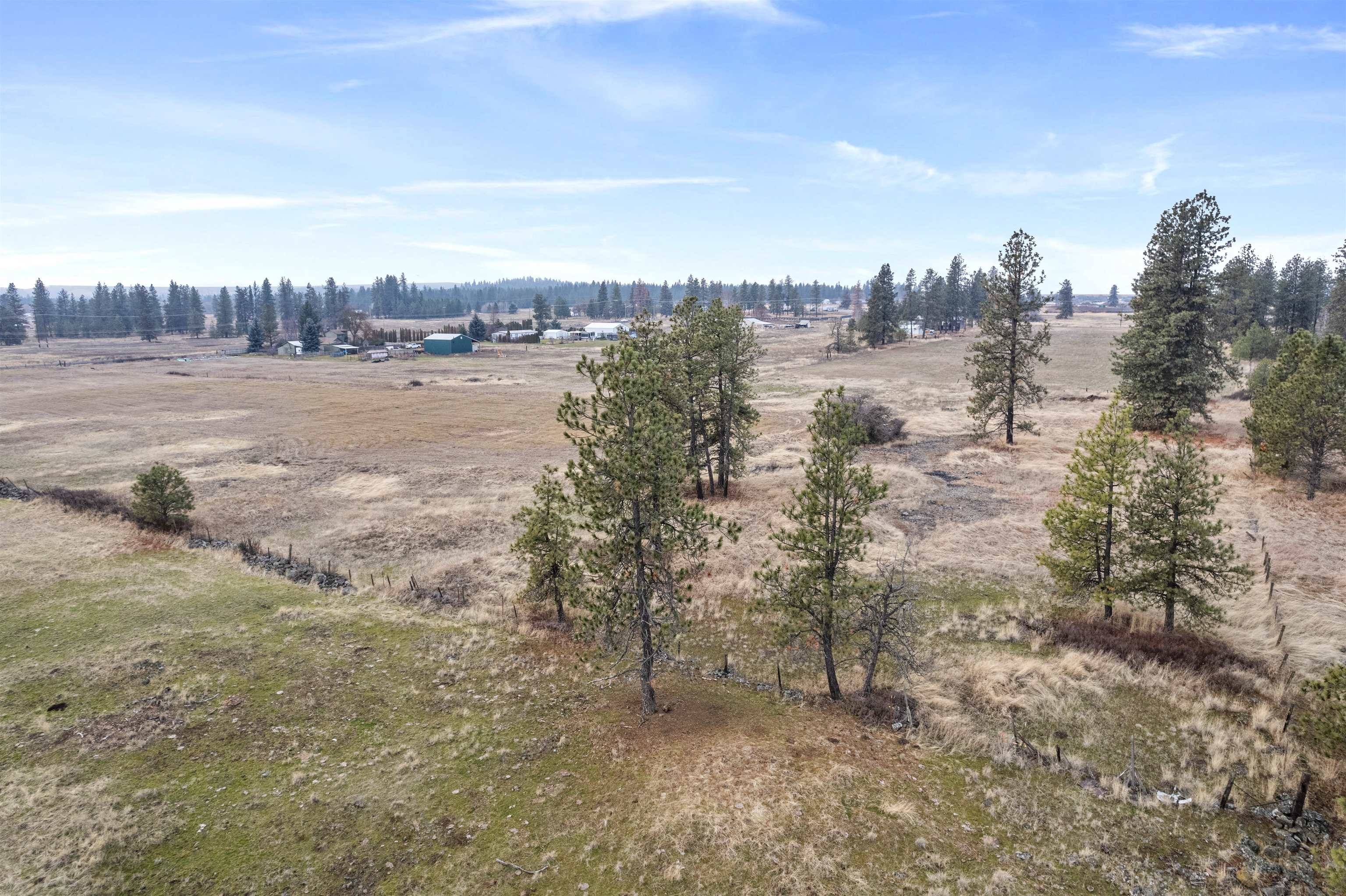 7230 W Hallett Rd, Spokane, WA 99224