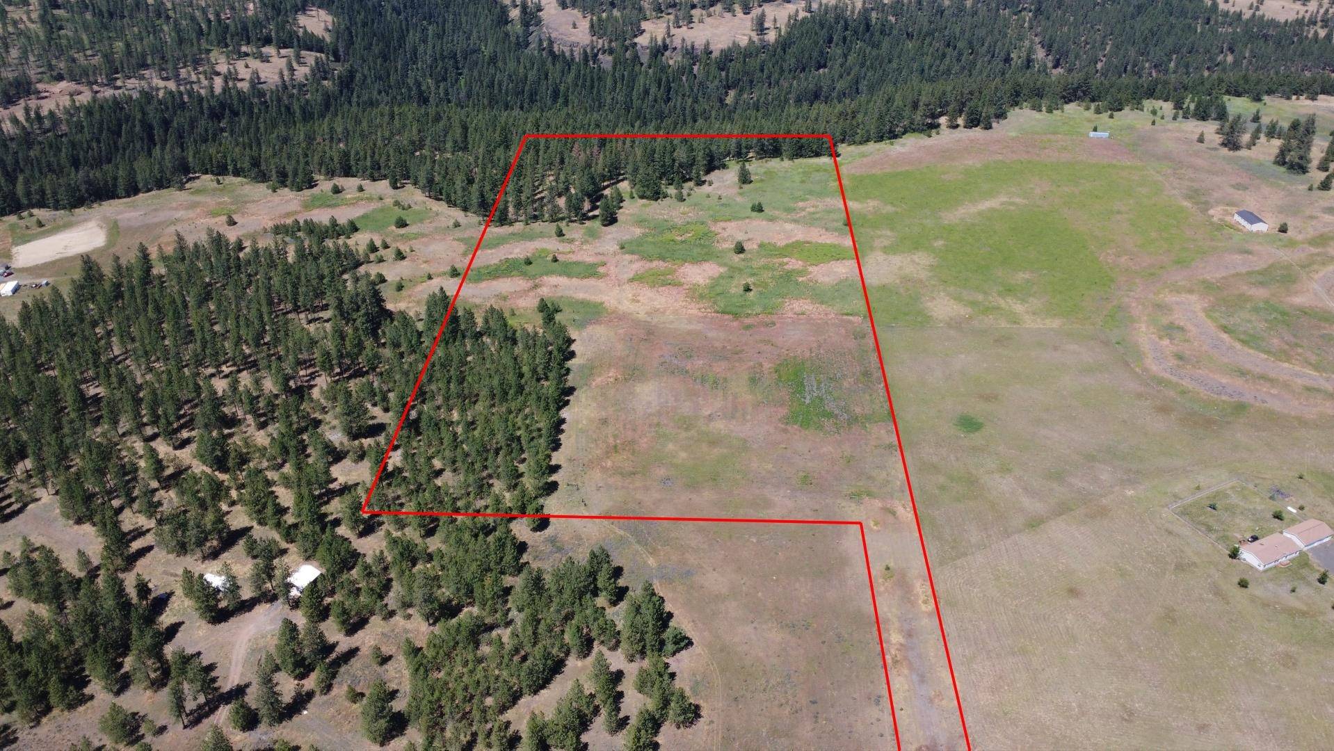 21322 W Jacobs Rd, Spokane, WA 99224