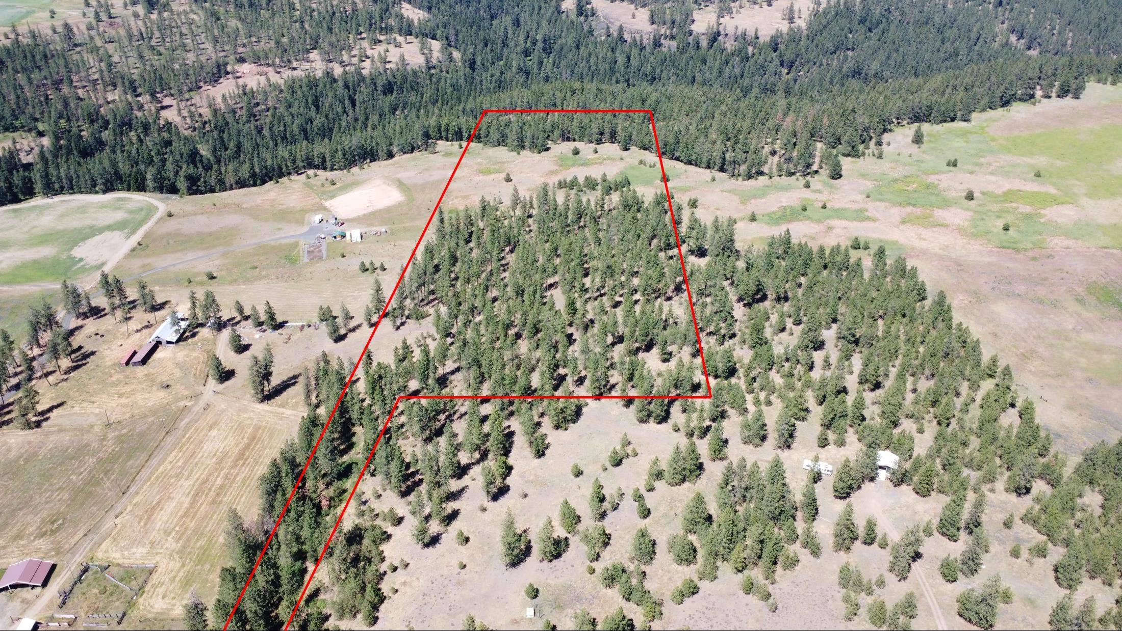 21724 W Jacobs Rd, Spokane, WA 99224