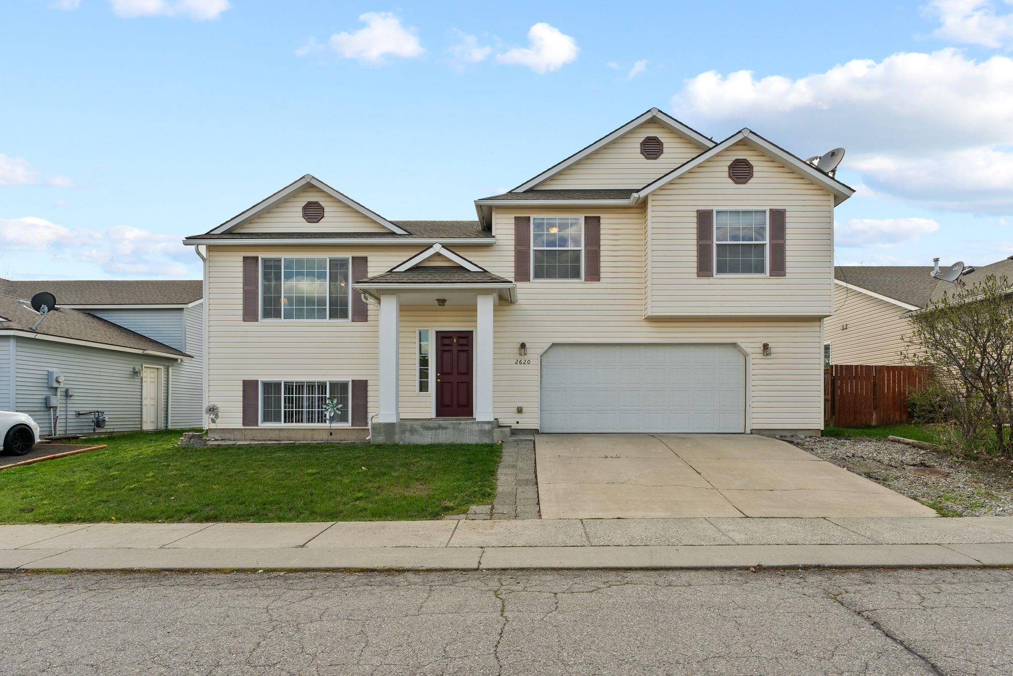 2620 Eton Ln, Cheney, WA 99004-2162