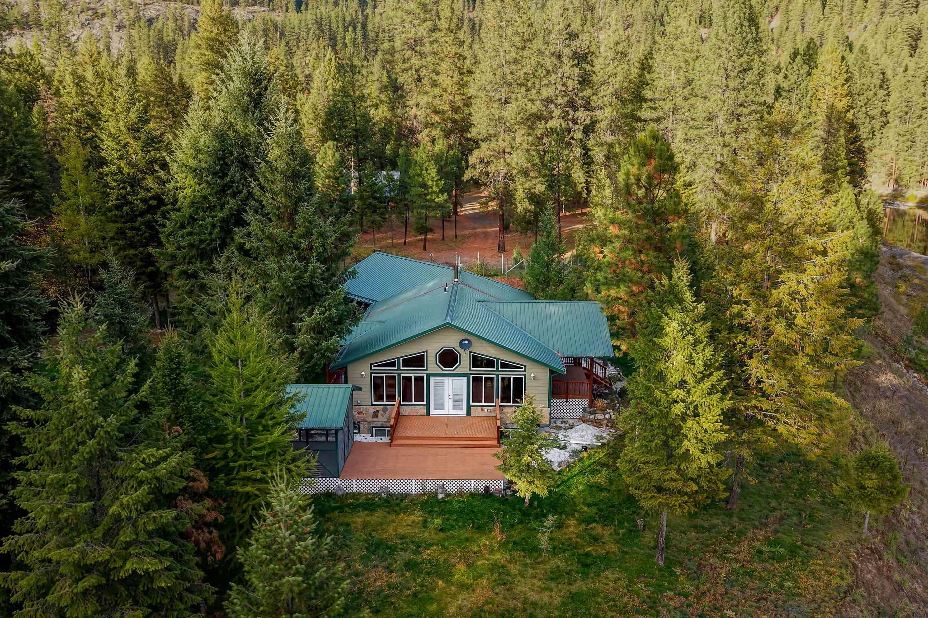 28 First Thought LOOP, Orient, WA 99146