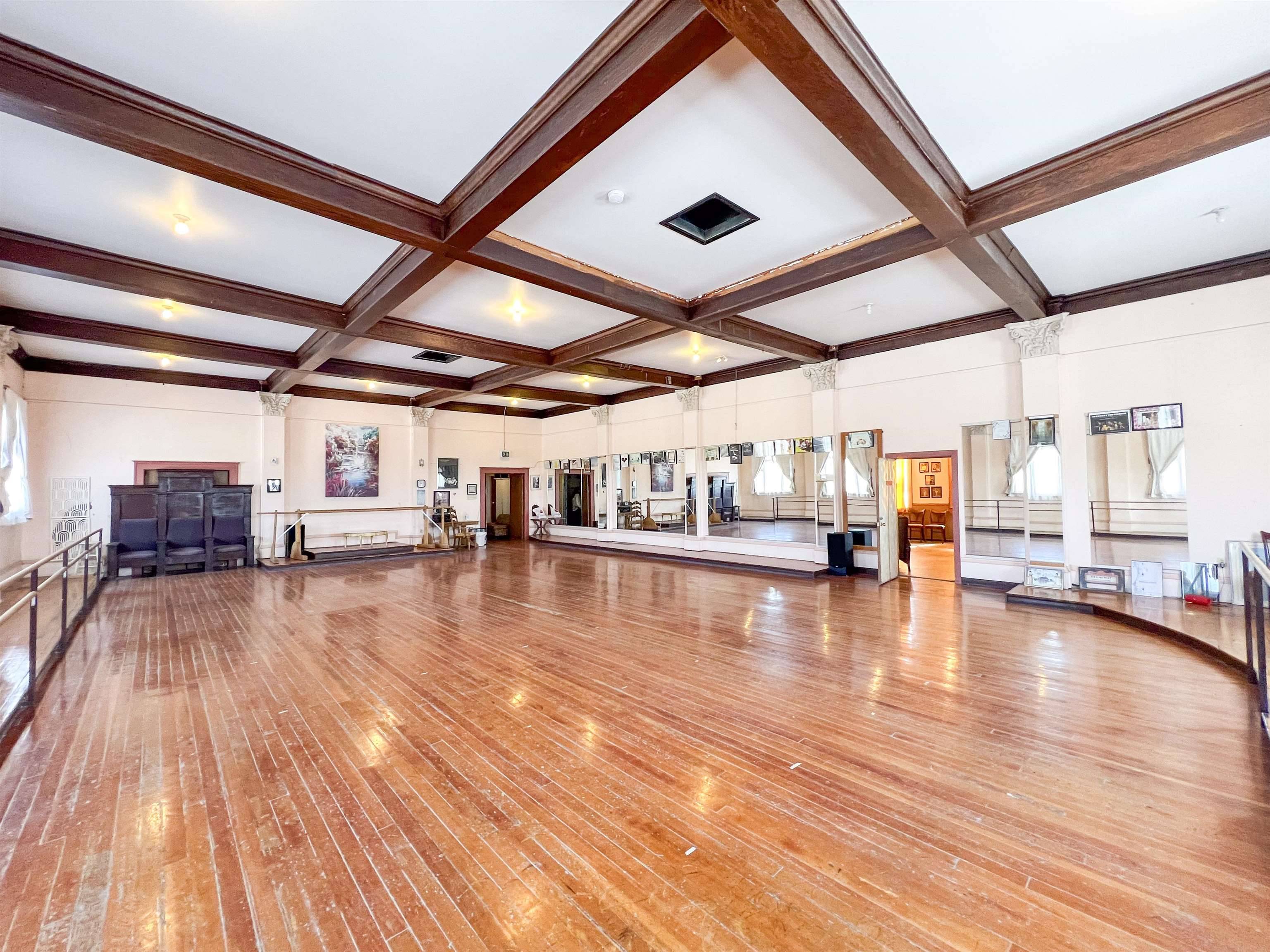 151 W 1St Ave, Colville, WA 99114