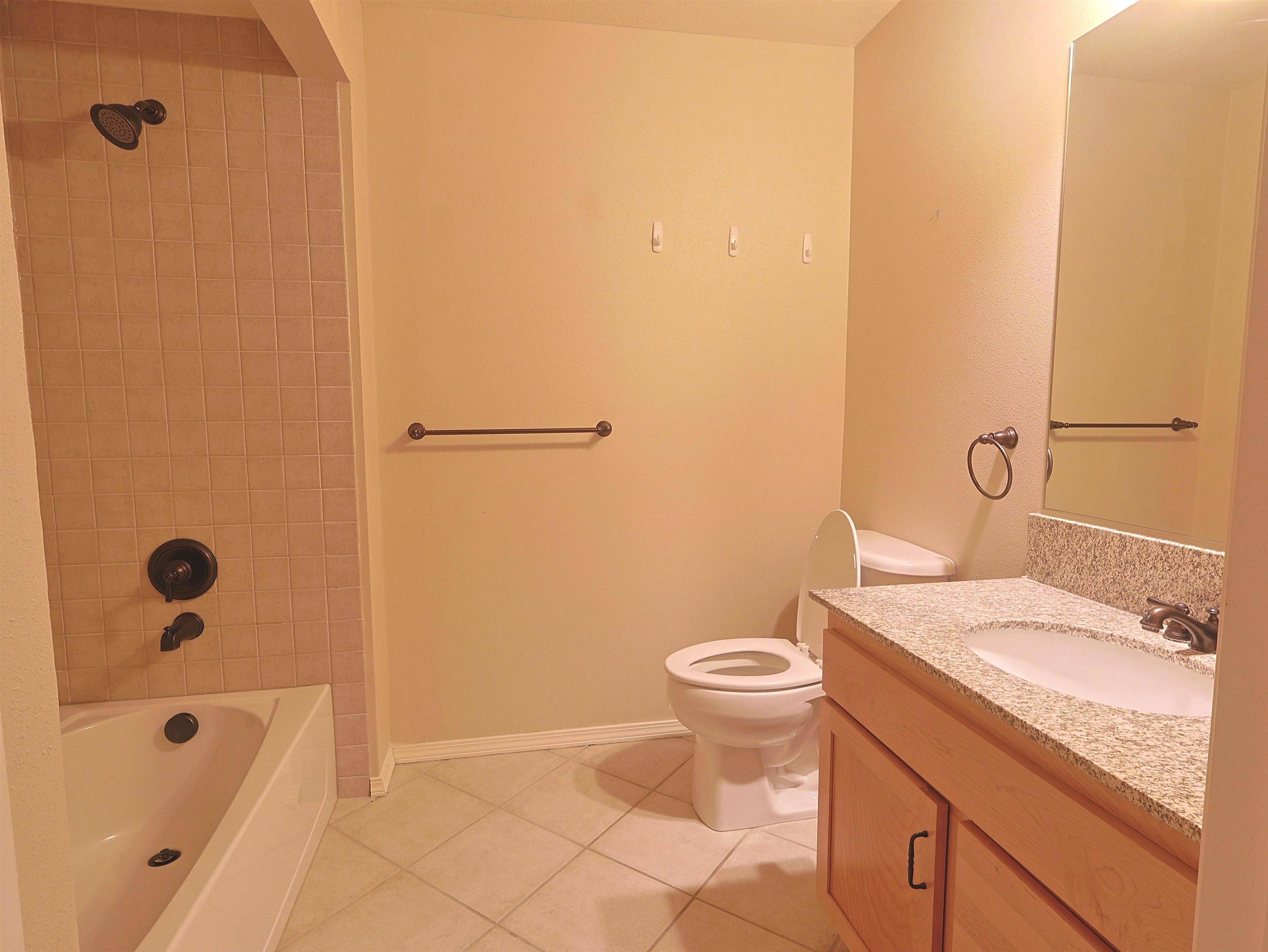 930 S COWLEY St #301, Spokane, WA 99202