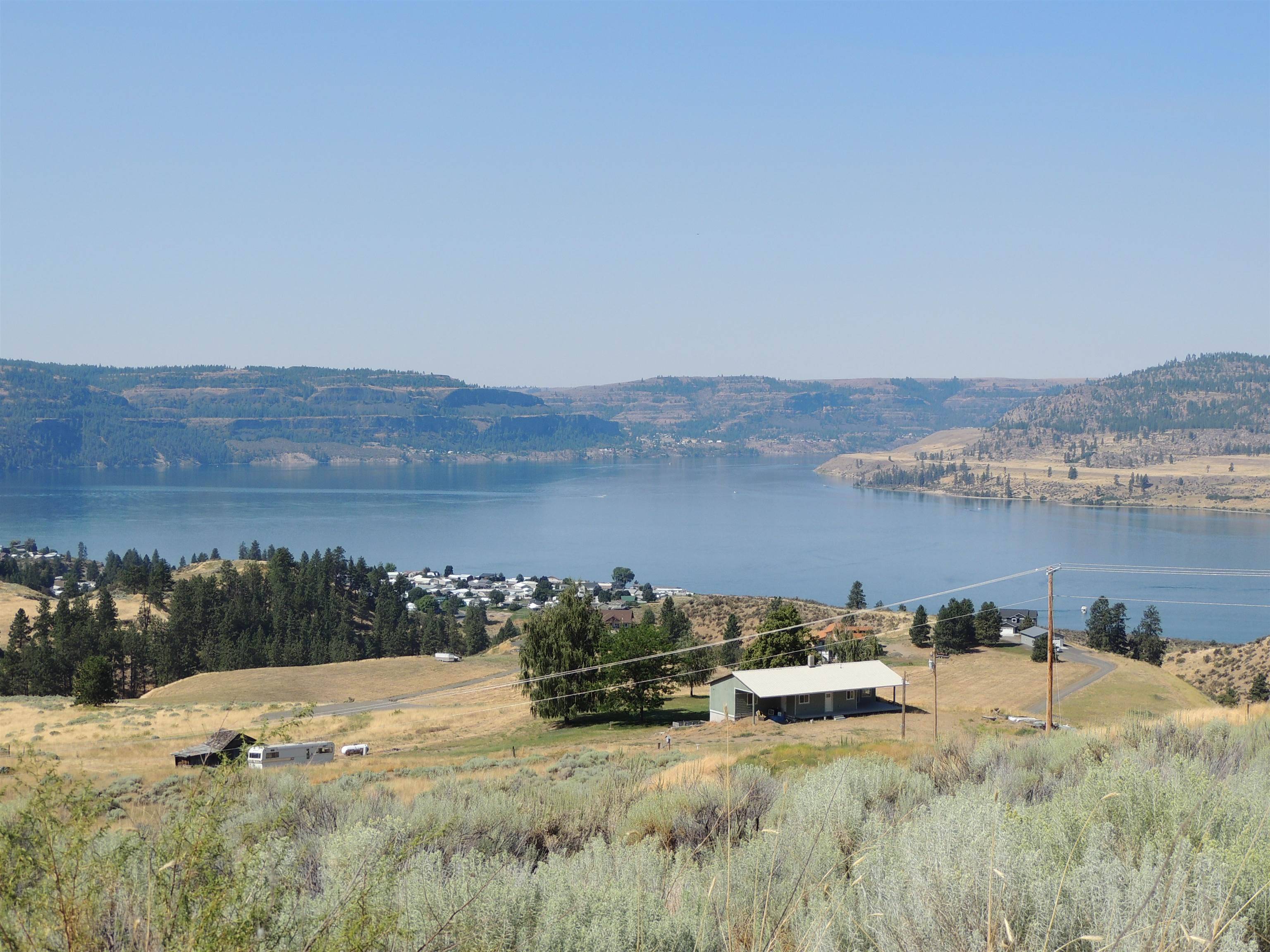 40905 Scenic Dr N, Seven Bays, WA 99122