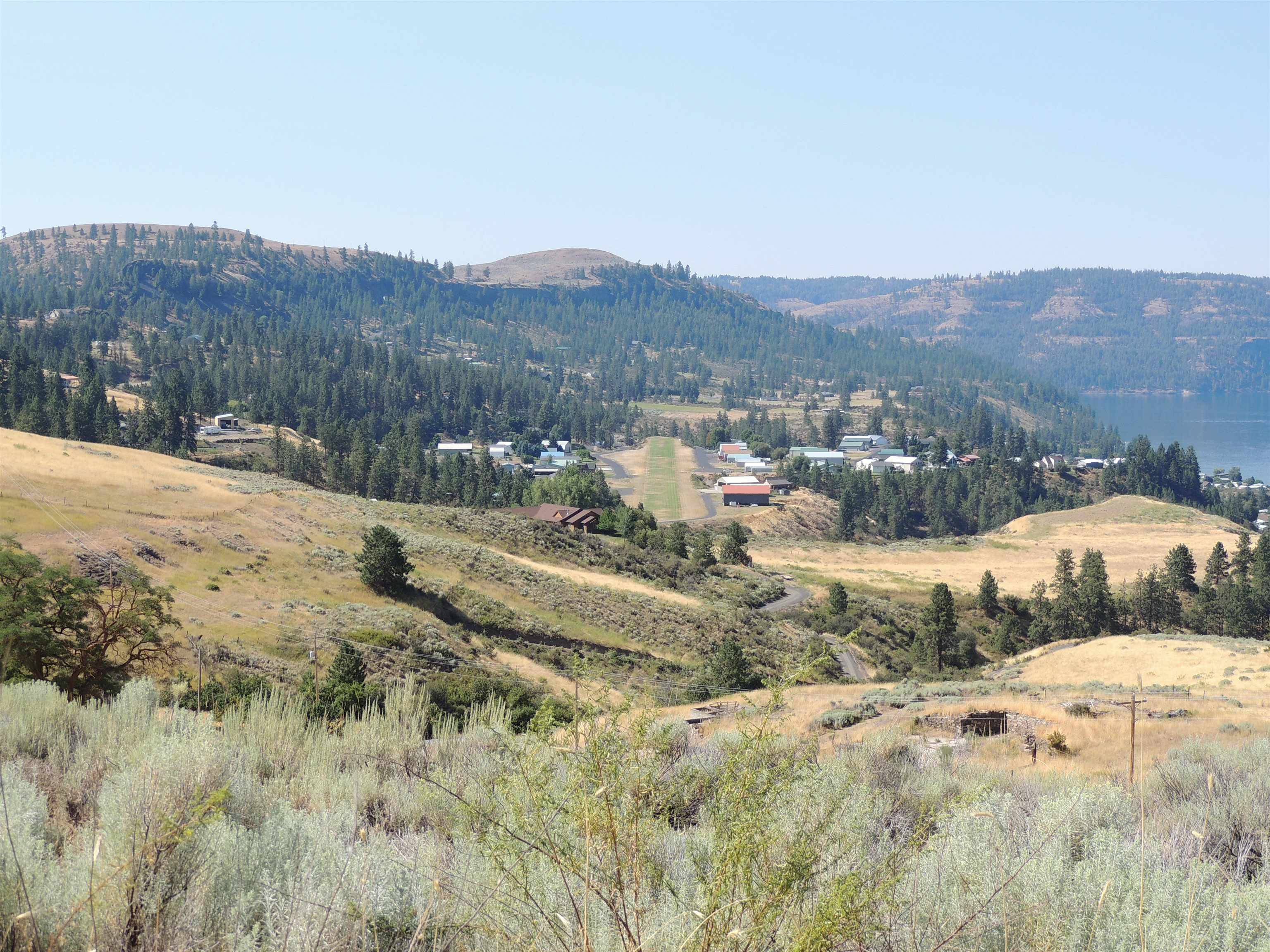 40905 Scenic Dr N, Seven Bays, WA 99122