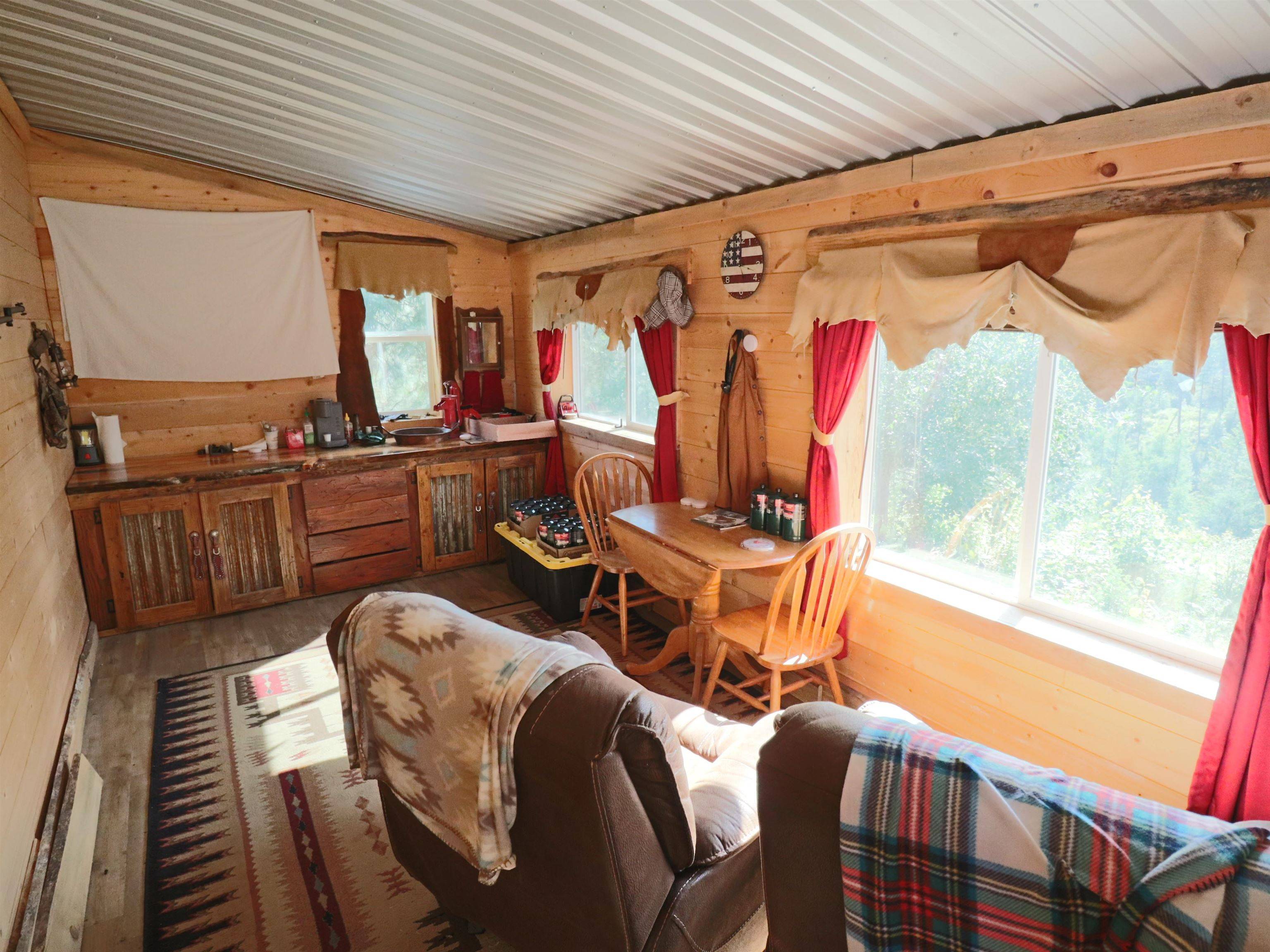 1733 Old CC Rd, Addy, WA 99101