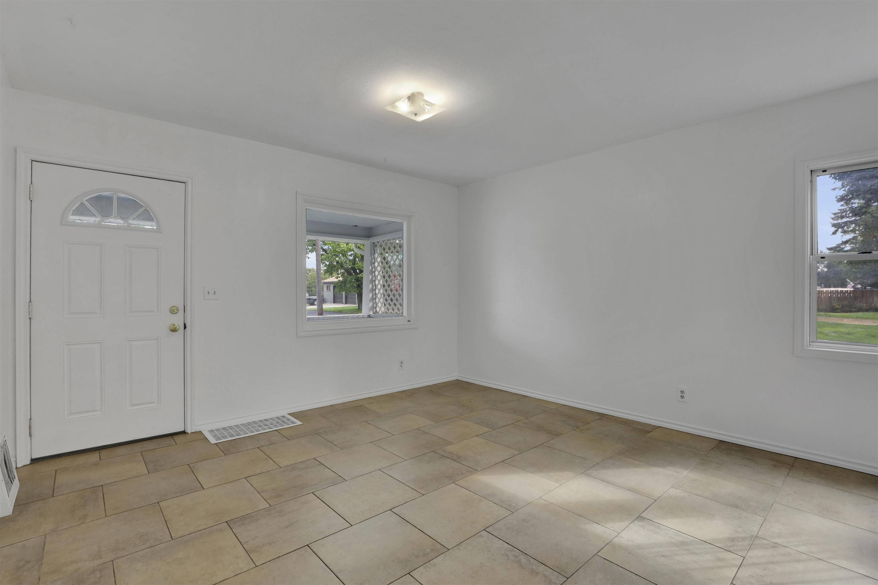 8020 E Marietta Ave, Spokane Valley, WA 99206
