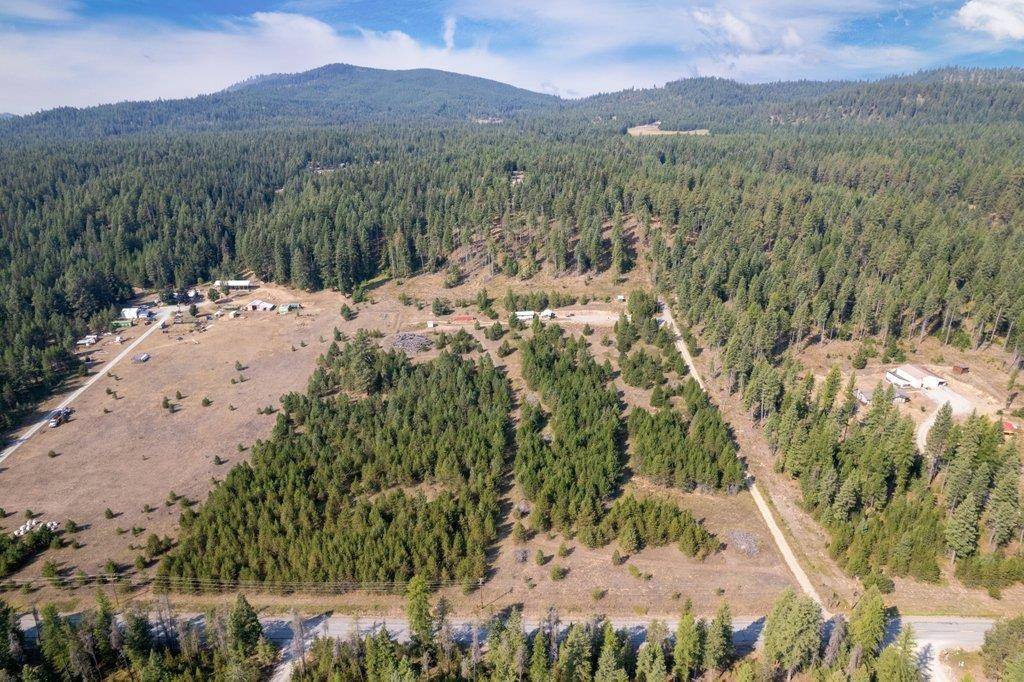 3692 Spring Valley Rd, Newport, WA 99156