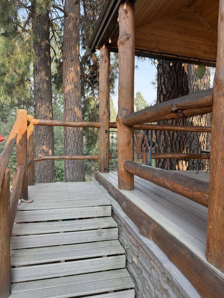 157 S Tall Pine LOOP, Usk, WA 99180