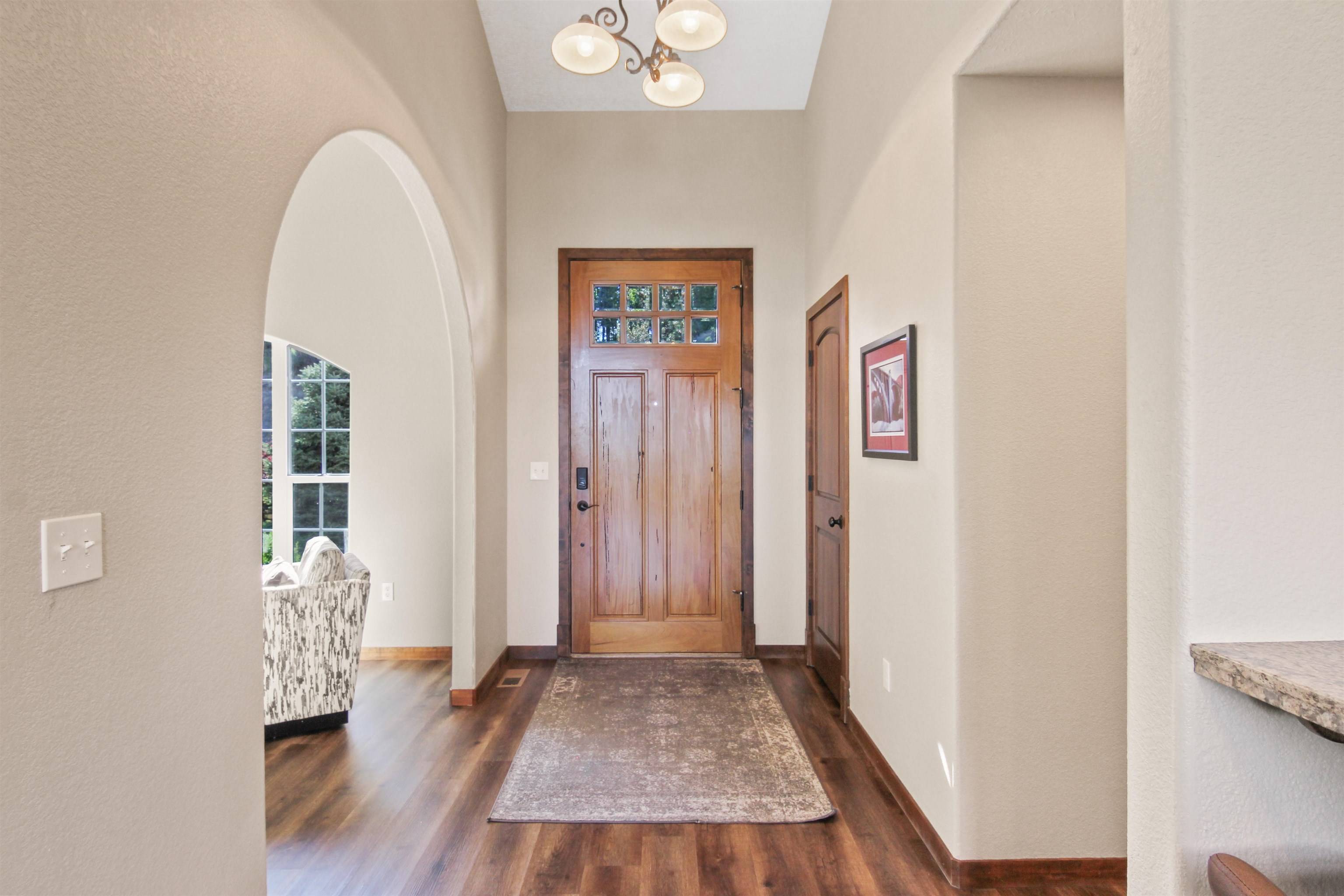 1155 E Quartz Ln, Spokane, WA 99208