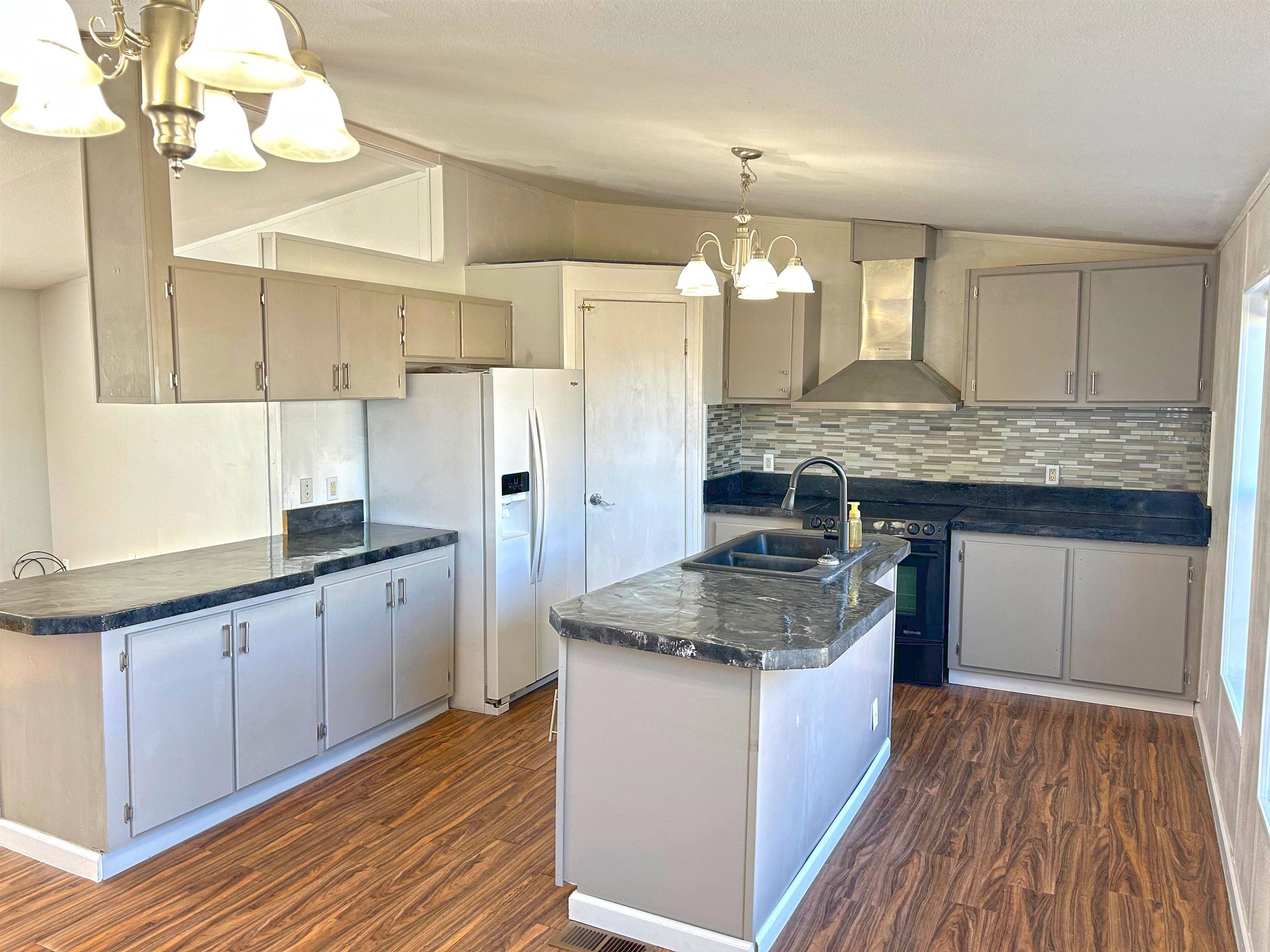 10510 W Richland Rd ##28, Cheney, WA 99004
