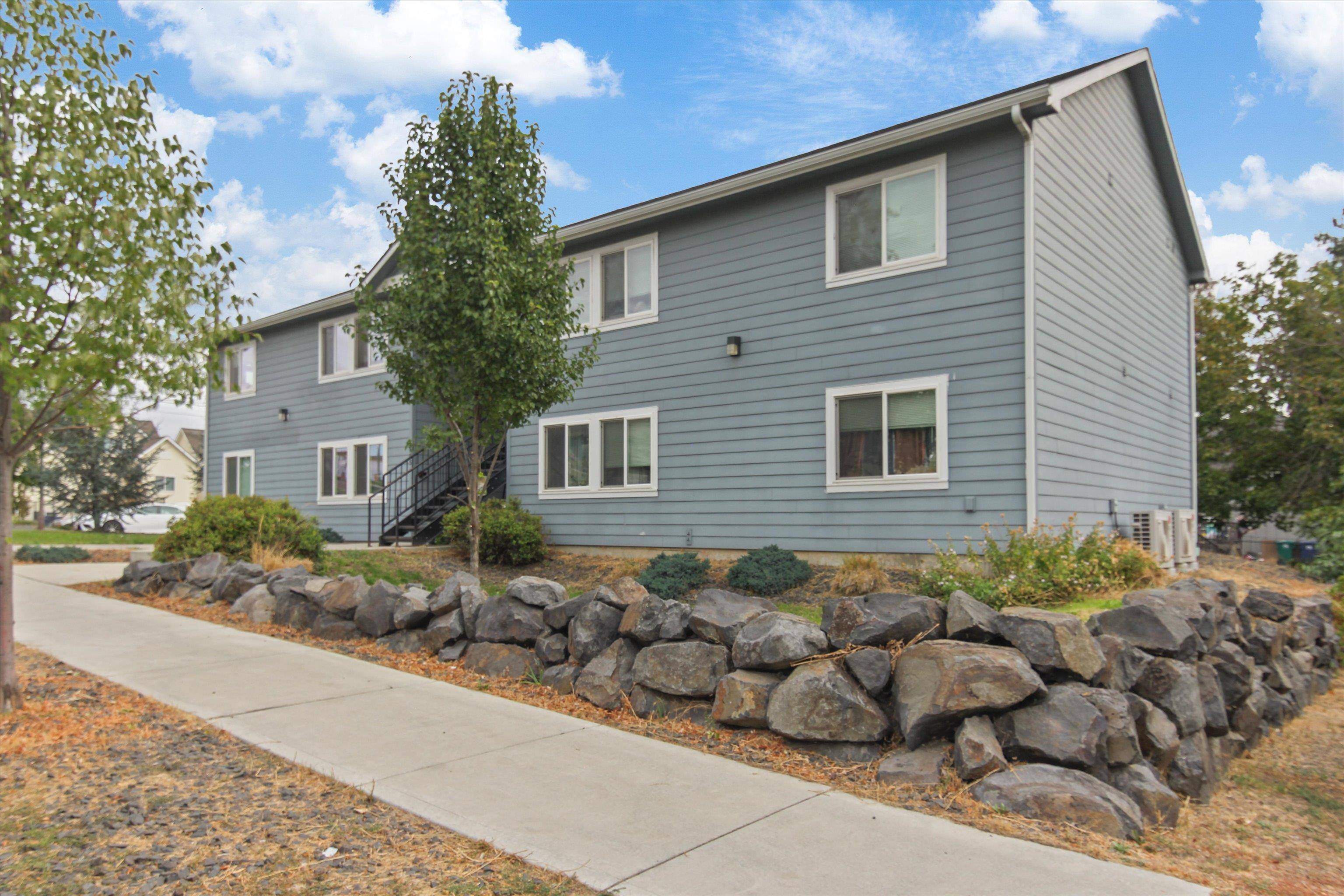 1608 E Hartson Ave, Spokane, WA 99202